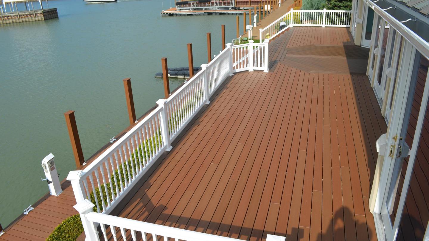 Azek PVC Decking: The Ultimate in Moisture Resistance and Heat Distribution