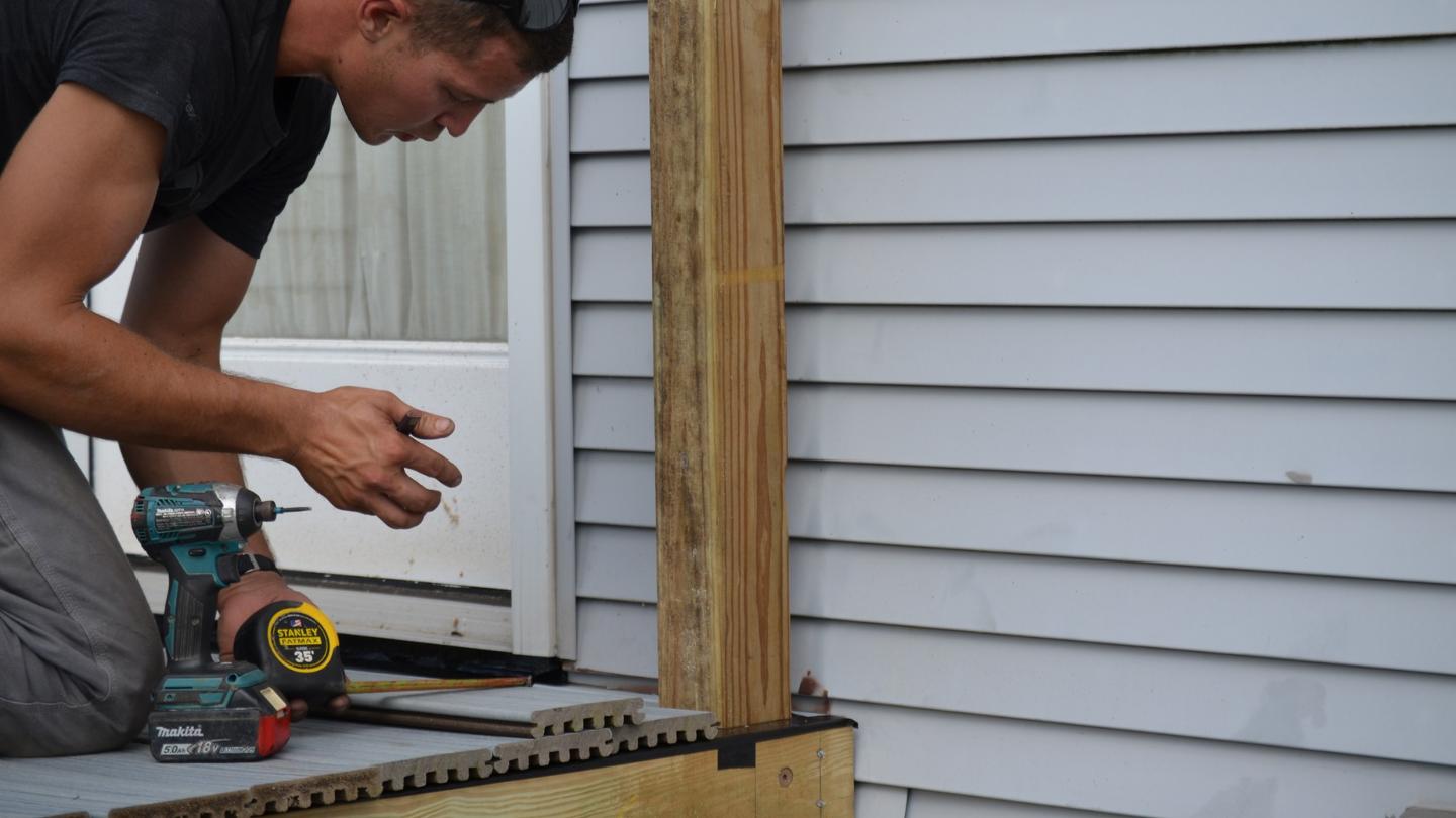 How to Install Deck Flashing