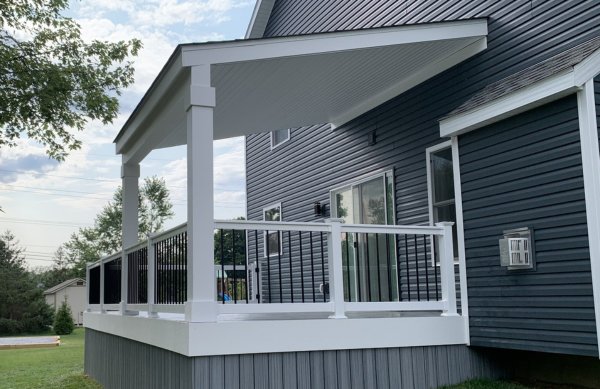 White Deck With A Modern Design in Westernville, OH