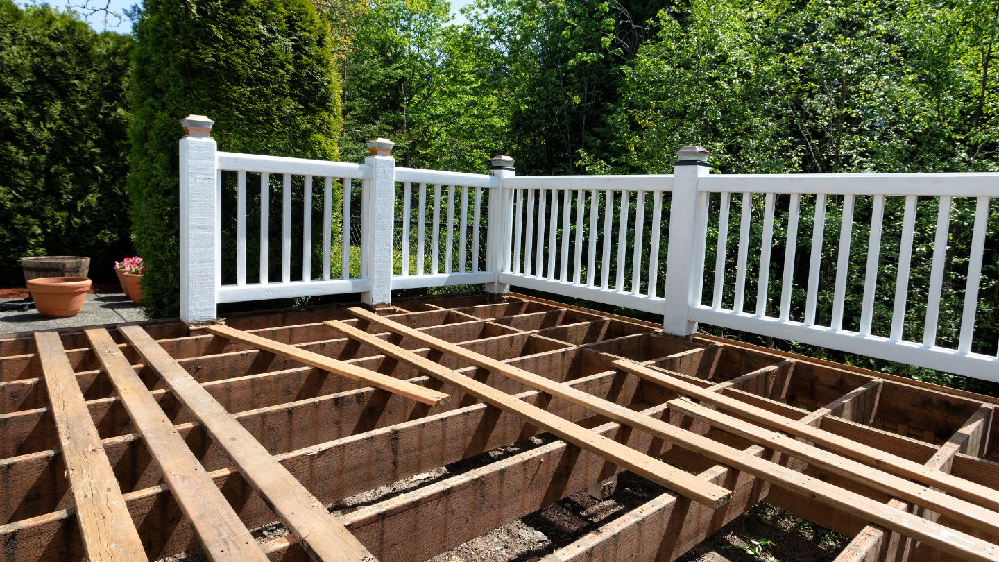 Seasonal Deck Maintenance for Year-Round Durability