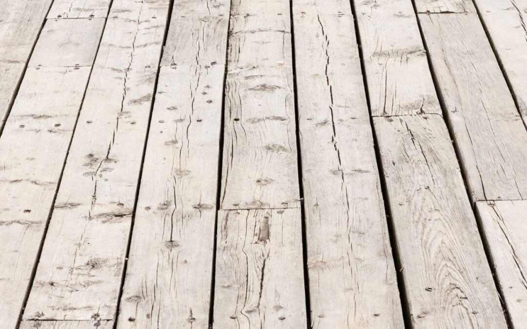 Why Is My Composite Deck Cracking? Understanding the Causes and Solutions