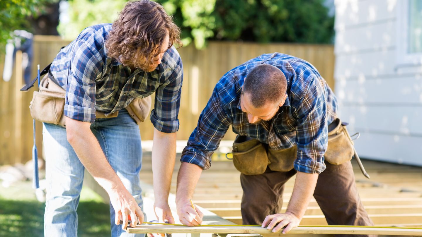 Finding the Right Deck Builder for Your Home