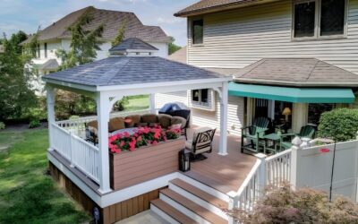 How TimberTech Advanced PVC Decking Stands Up to Extreme Weather Conditions